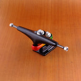 Gullwing 9" Sidewinder II Trucks - Rasta