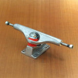 Gullwing 9" Shadow DLX Trucks - Silver