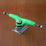 Gullwing 9" Pro III Trucks - Green