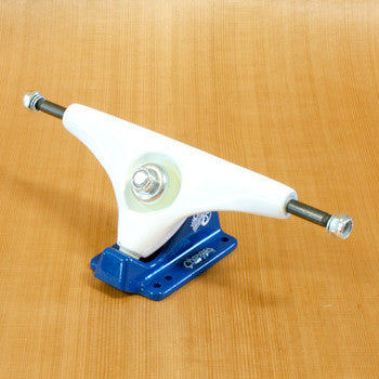 Gullwing 10" Charger Trucks - White/Navy